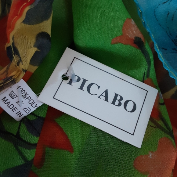 Picabo Vibrant Multi-Coloured Floral Infinity Scarf NWOT - Picture 3 of 3